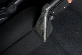 Auto-Innenaufbereitung